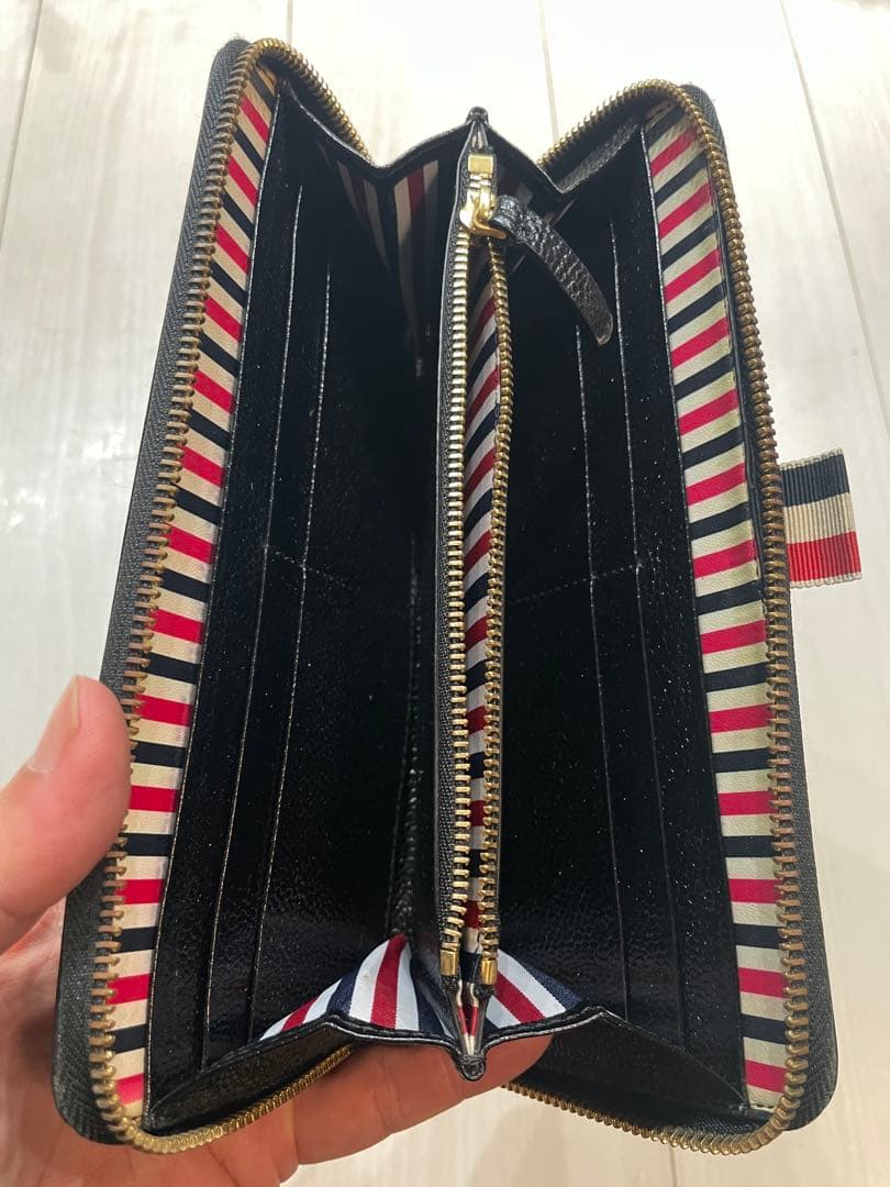 THOM BROWNE 長財布　ラウンドジップ
