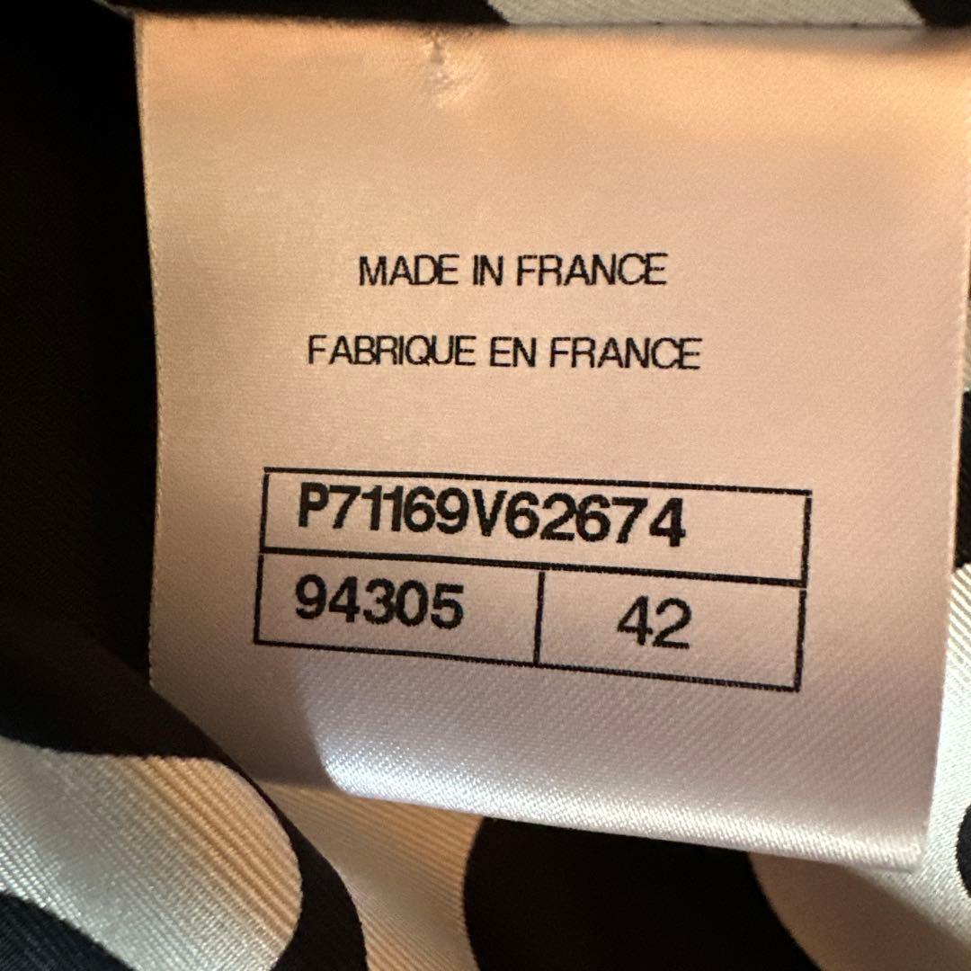 美品CHANEL ブラック ラメ　ダッフルコート サイズ42(メンズだと48)