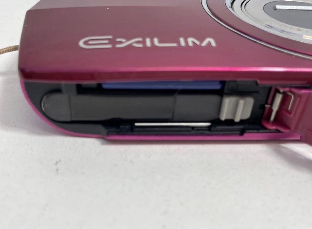 デジタルカメラ CASIO EXILIM EX-Z2000