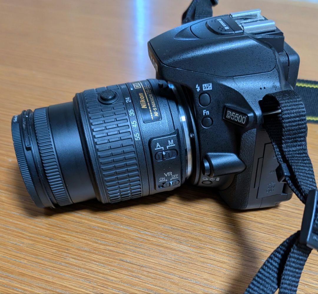 Nikon D5500 デジタル一眼レフ 本体とレンズ付き