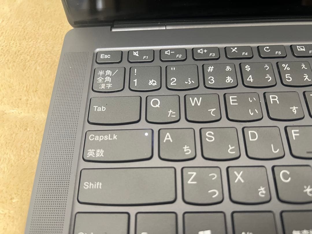 ジャンク品　Lenovo Yoga