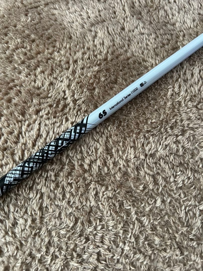 ATTAS 11 ジャック ドライバーシャフト 6S テーラーメイド用スリーブ付