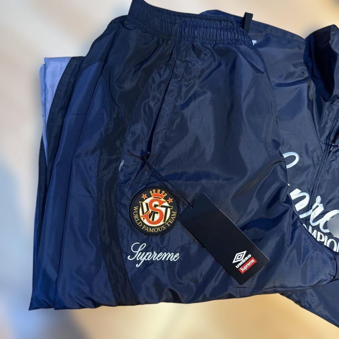 Supreme Umbro Gradient Track Jacketのみ