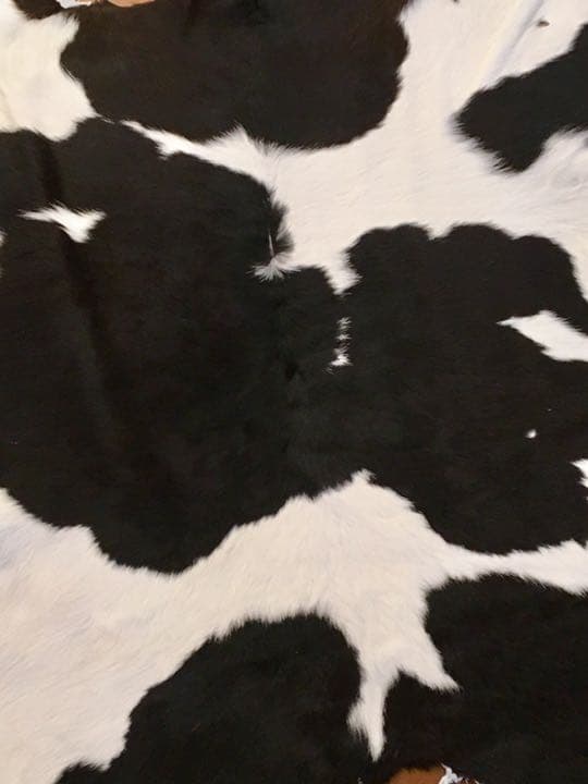 新品 カウラグ ハラコ 仔牛革 アクセントラグ インテリア レザー A31