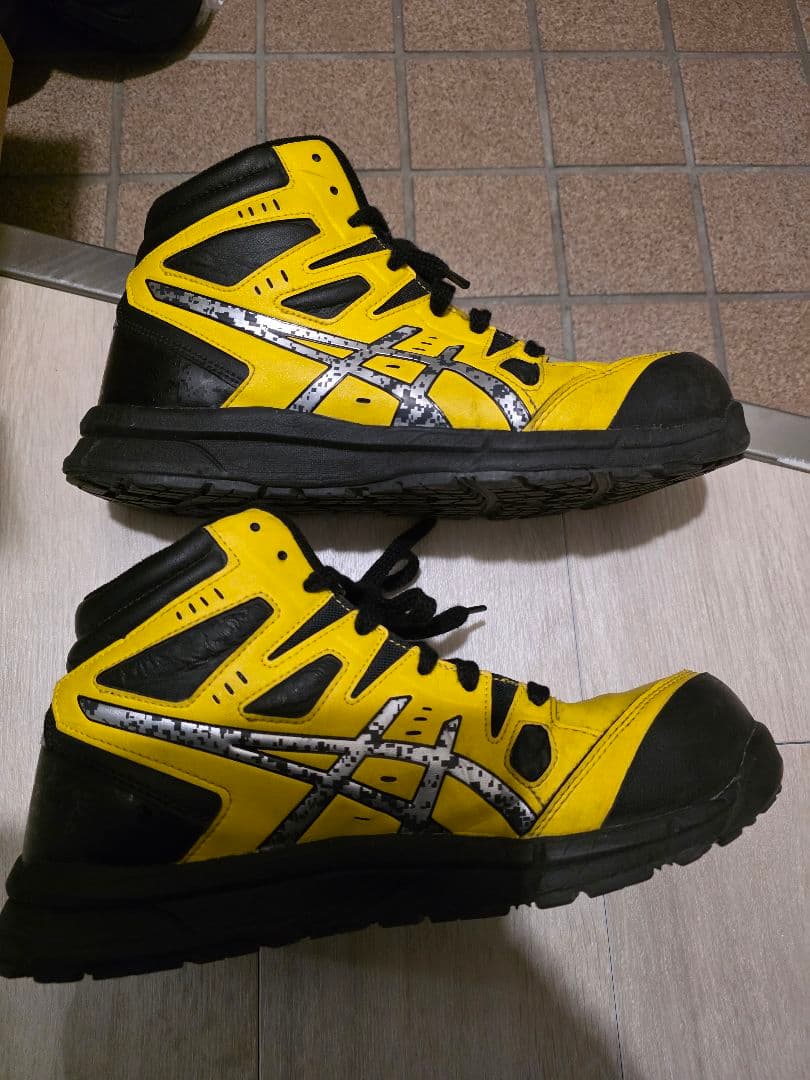 アシックス　安全靴　25.5センチ