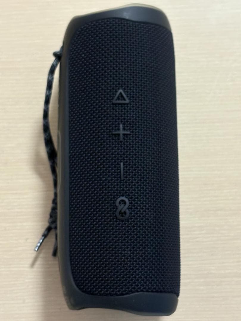 未使用品　JBL FLIP5 ワイヤレススピーカー