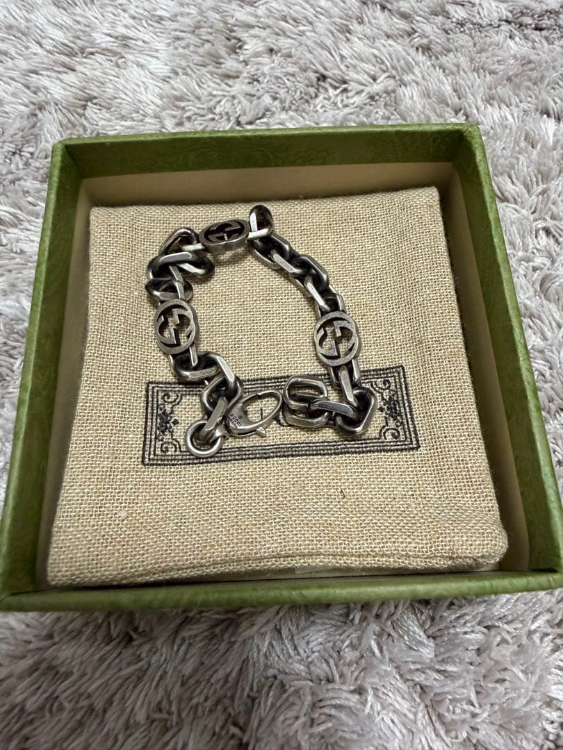 GUCCI インターロッキングG チェーンブレスレット