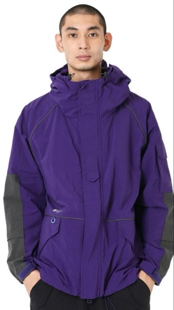 ニューバランス　マウンテンパーカー　試着品