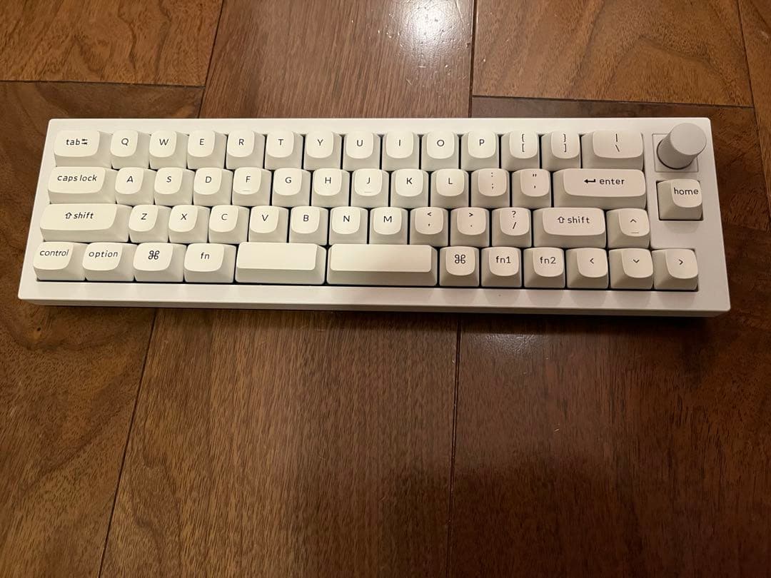 Keychron Q9 Plusホワイトキーボード、付属品あり、美品試し打ちのみ