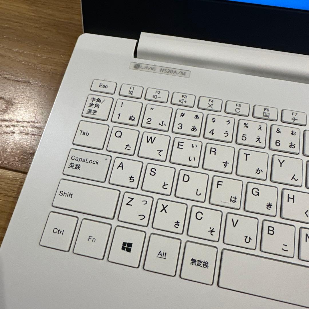 NEC LAVIE NS20A/M ホワイトノートPC ACアダプター付き