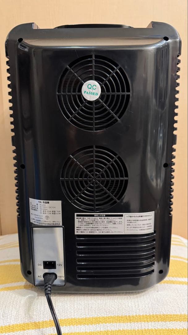 【ほぼ新品】家庭＆車載冷温庫10L氷点下-2～60℃保温保冷家庭＆車載用コード付