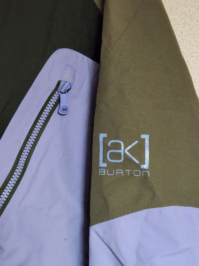 BURTON　[ak]　GORE-TEX　Lサイズ