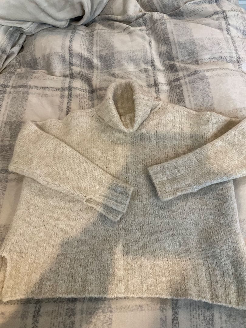 MM6 Maison Margiela メゾン マルジェラ　ライトベージュ