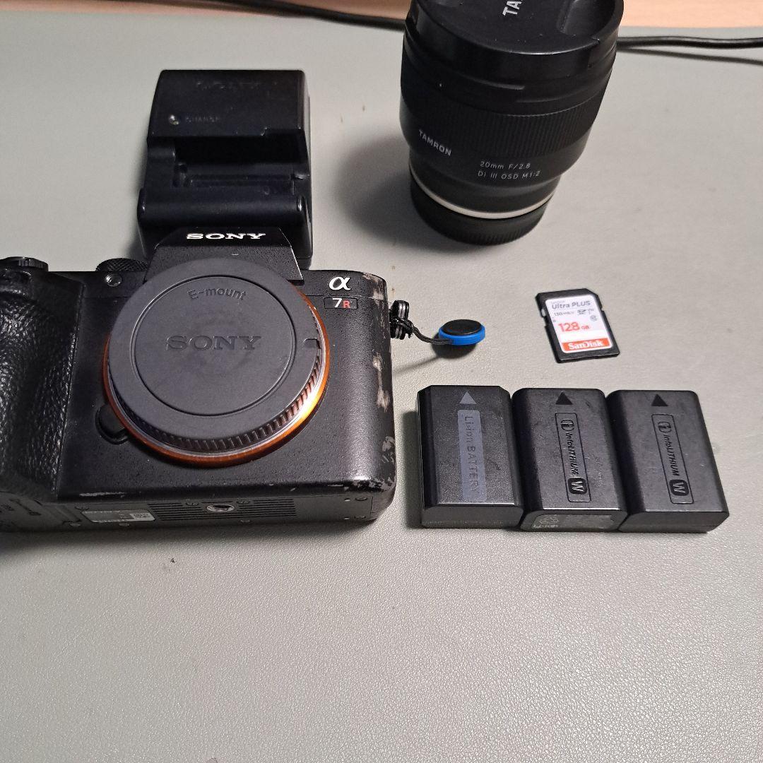 SONY α7R II+ TAMRON 20mm F/2.8セット