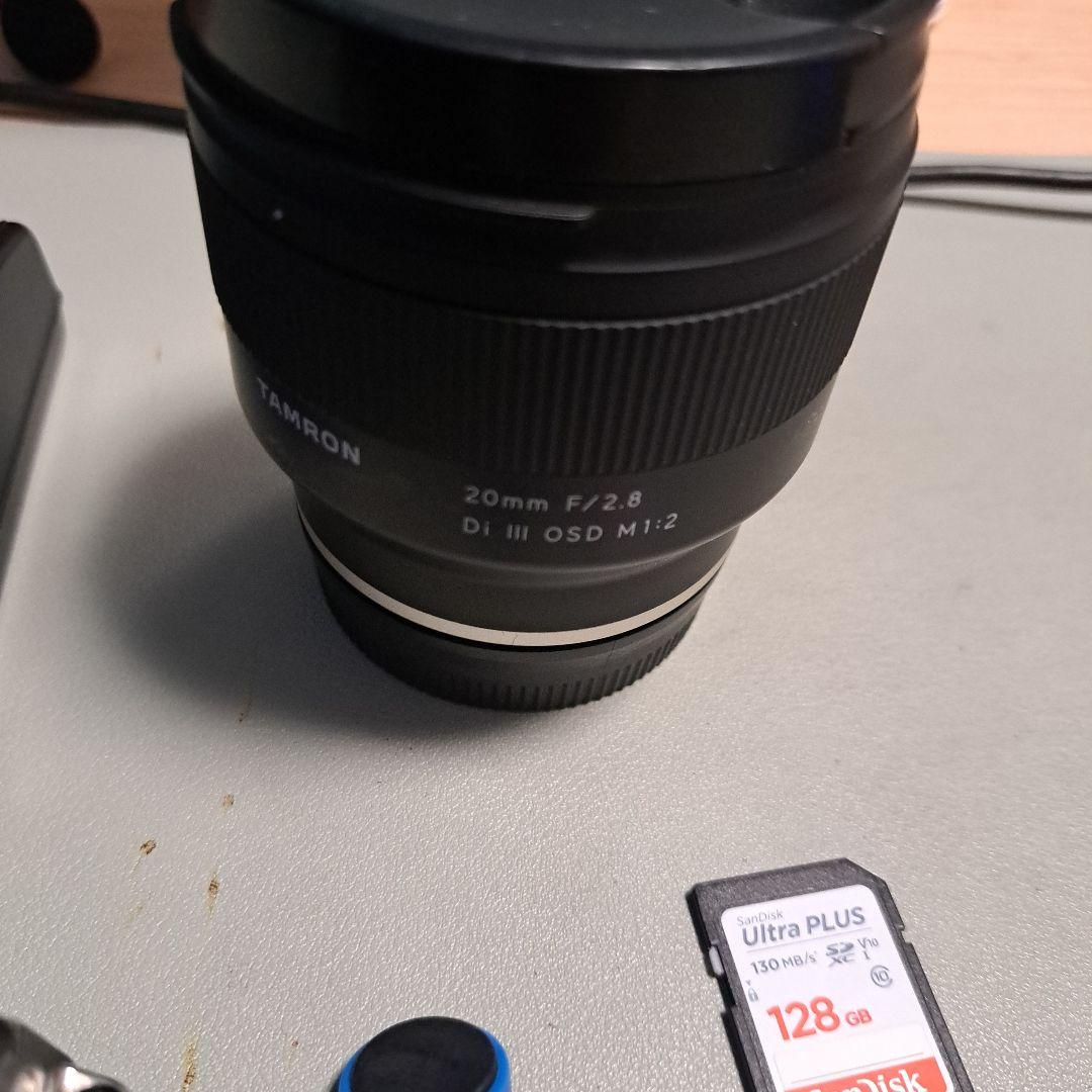SONY α7R II+ TAMRON 20mm F/2.8セット