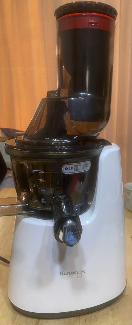 kuvings クビンスホールスロージューサーレッドJSG-721ホワイト