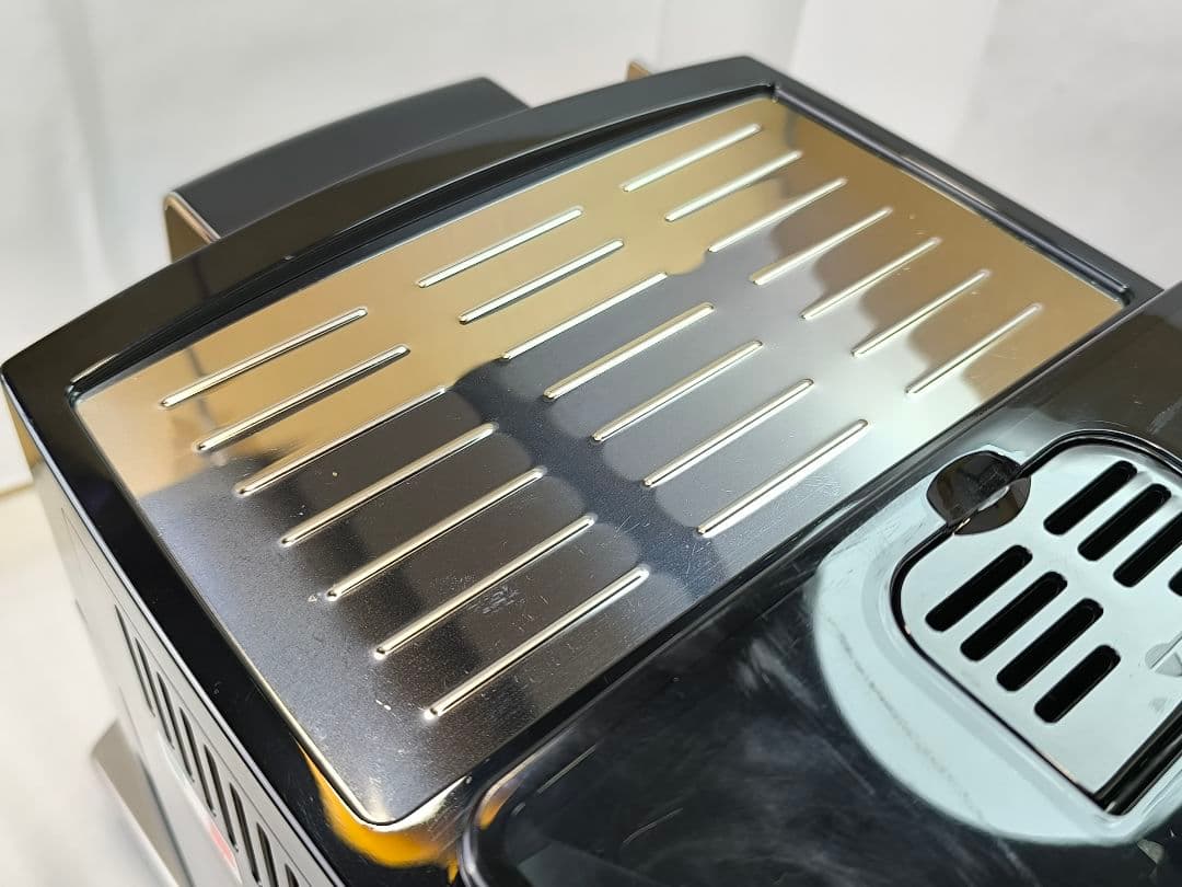 デロンギマグニフィカS コンパクト全自動コーヒーマシン ECAM23120B 5