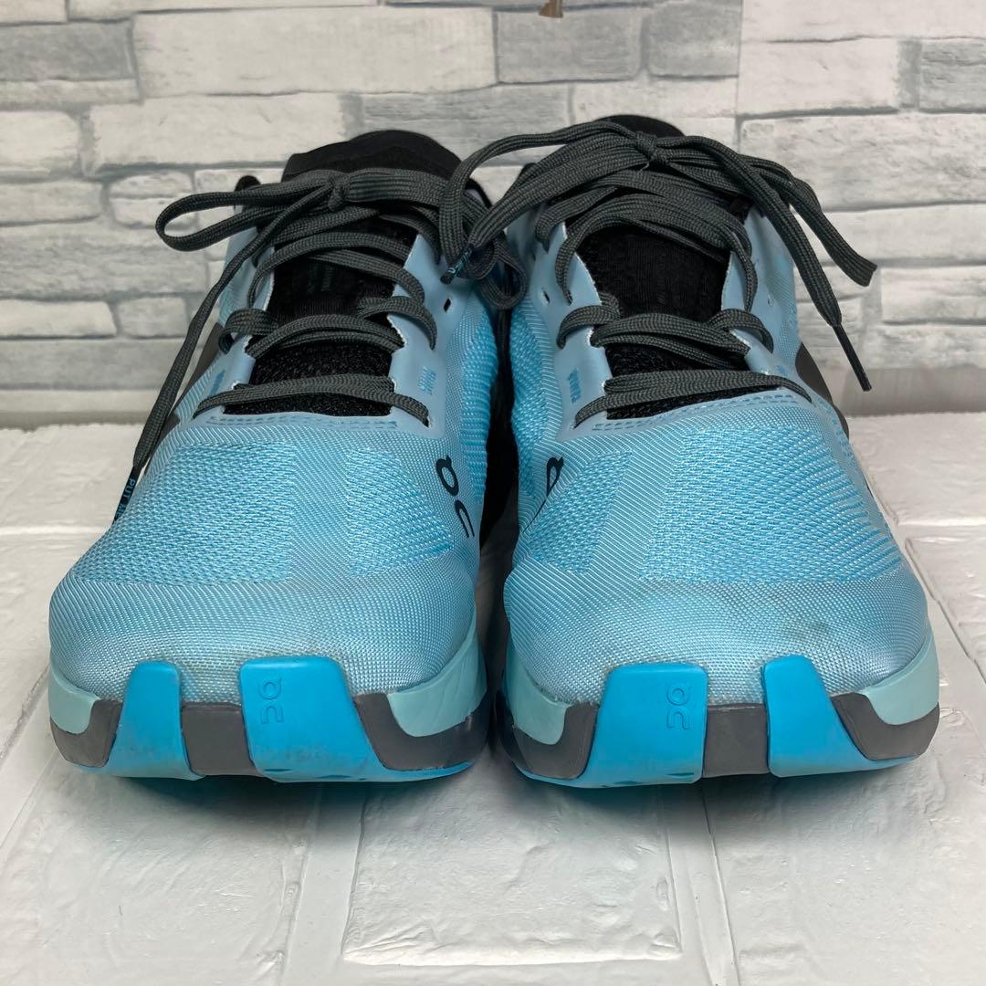 美品　On Cloudflow 5 レーシングシューズ　ランニング　スニーカー