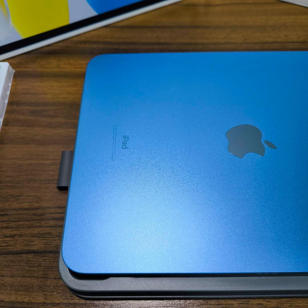 新品iPad 第10世代 10.9インチ 64GB Keyboard タッチペン