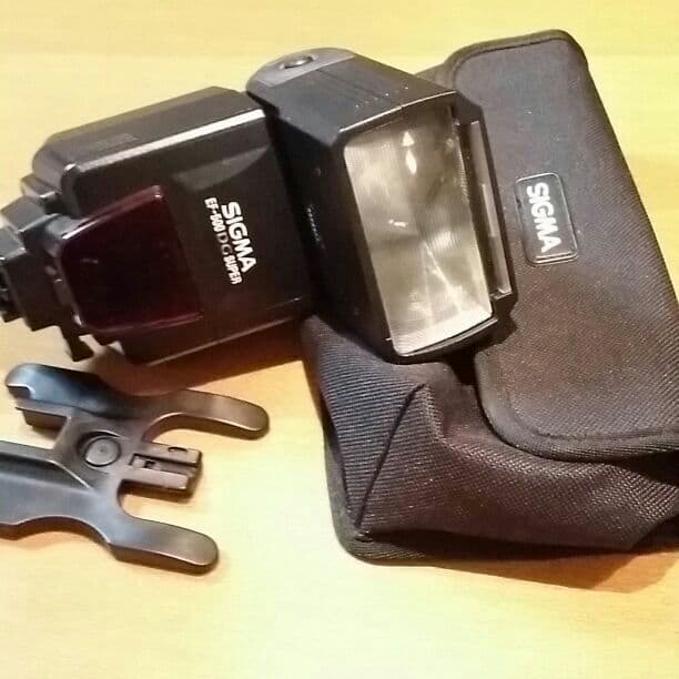 カメラフラッシュ SIGMA EF-500