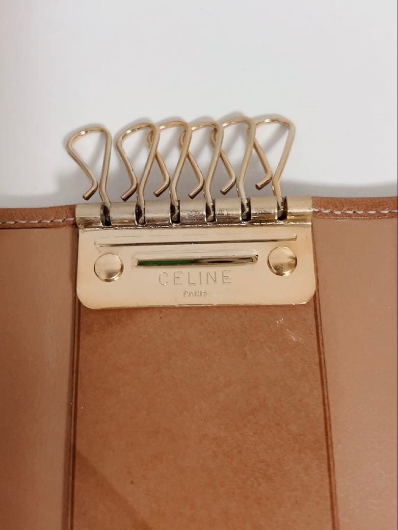 セリーヌ　CELINE キーケース　6連　ブラウン系　箱付き