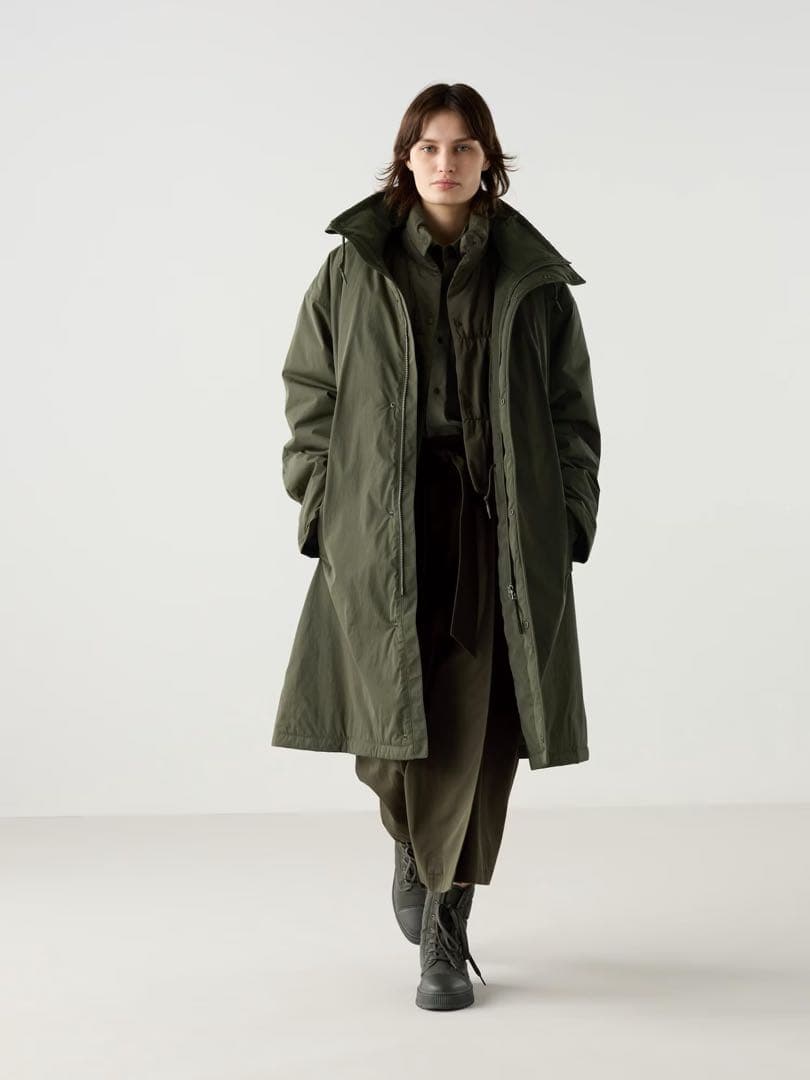 新品試着のみ　ユニクロC フーデッドコート　カーキ　XS