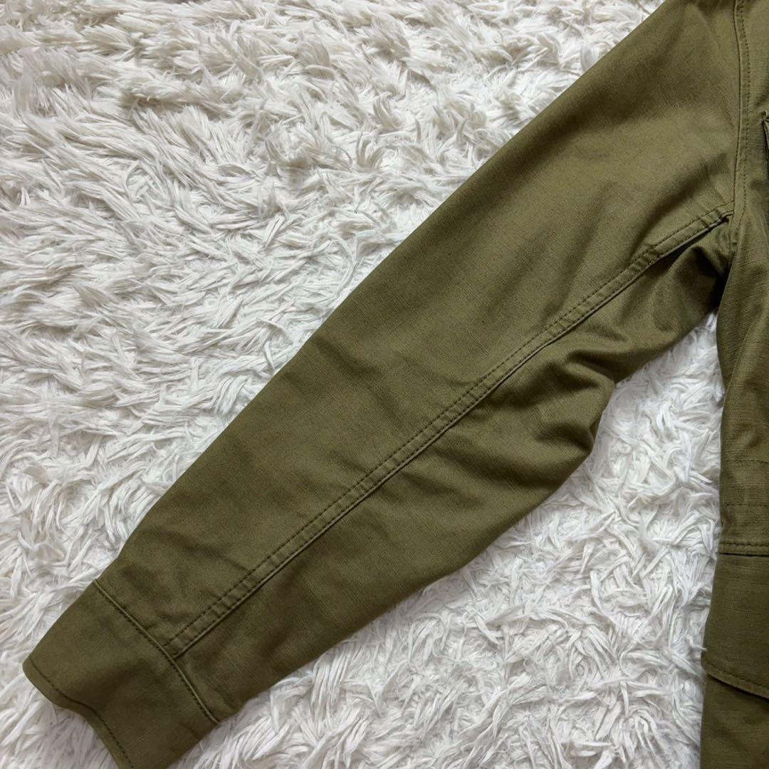 美品　ハイク　ミリタリージャケット　レギュラーフィット　オリーブグリーン　2