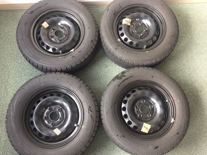 BLIZZAK VRX 195/65R15 4本スタッドレス