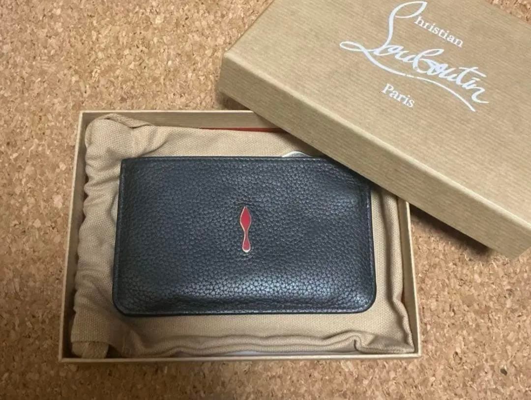 ルブタン ケース 小銭入れ 財布