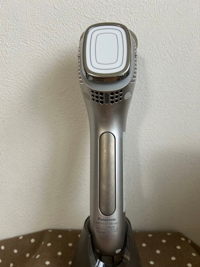Panasonic 美顔器　イオンエフェクター　EH-ST98-N GOLD