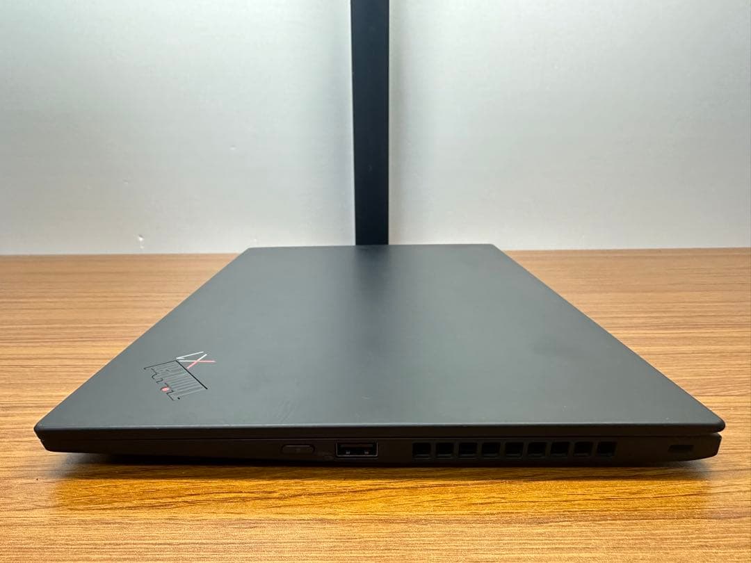 Windowsノート本体 ThinkPad X1 Carbon i7-10510 16Gb 512Gb