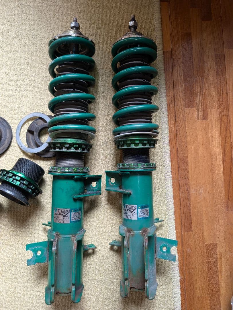 TEIN フレックスZ 車高調 スイフトzc32s zc72s用 週末値下げ中