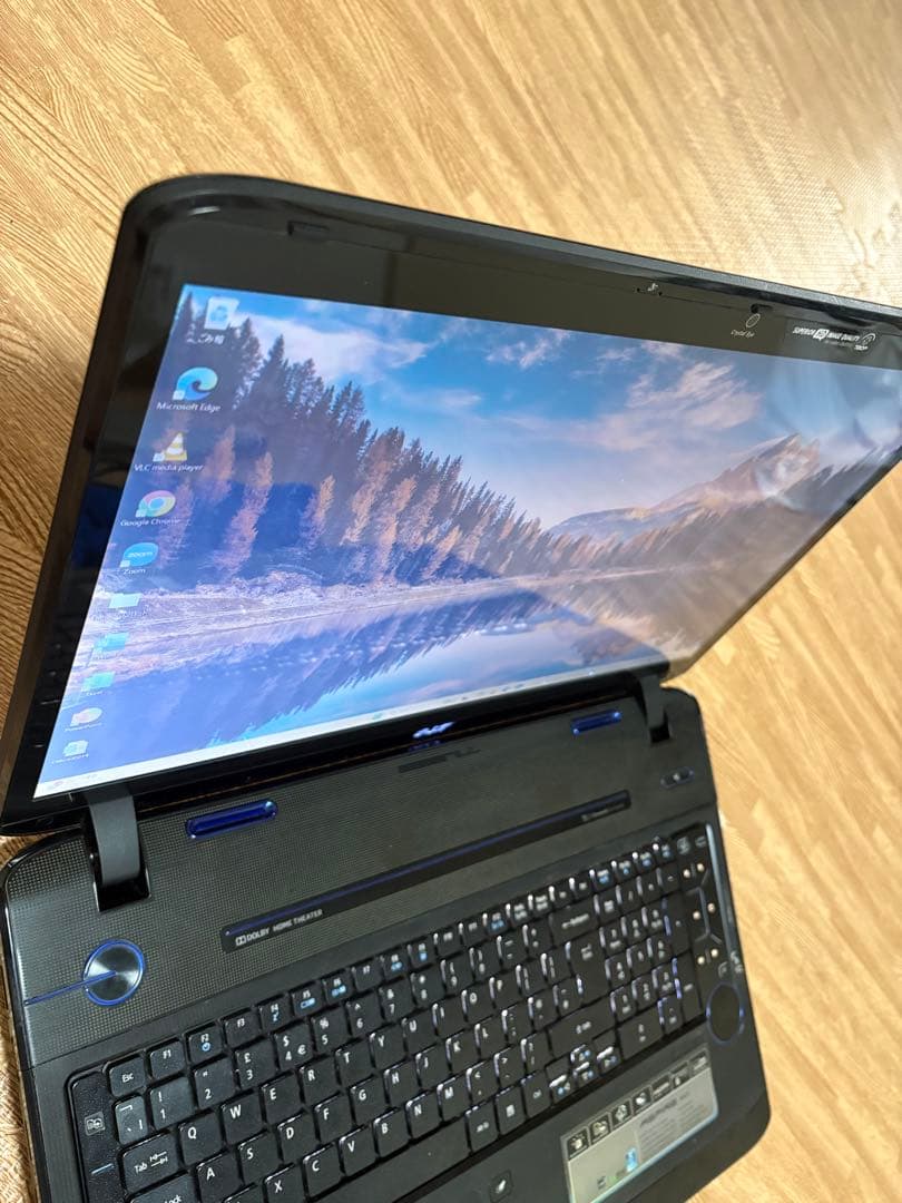 AcerノートPC/i7/8G/SSD240/ブルーレイ/Office2021