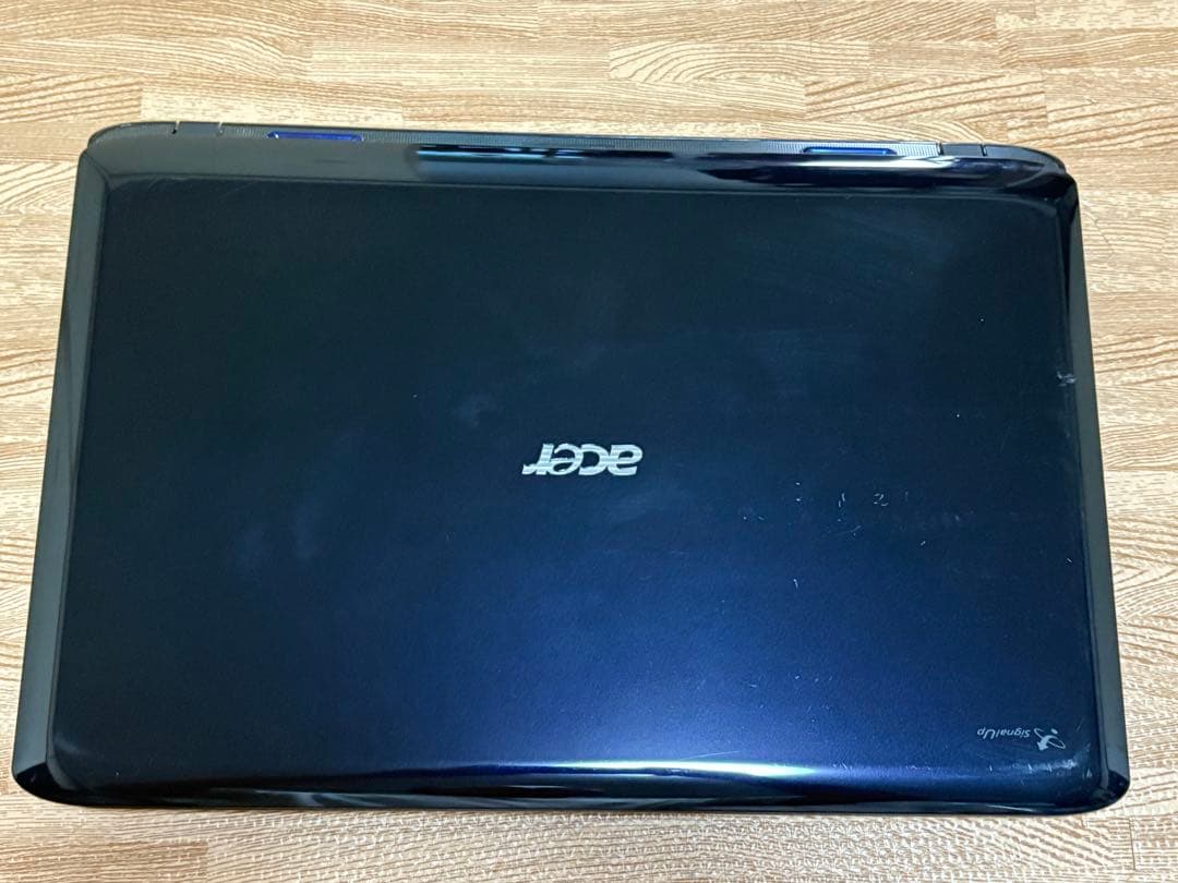 AcerノートPC/i7/8G/SSD240/ブルーレイ/Office2021