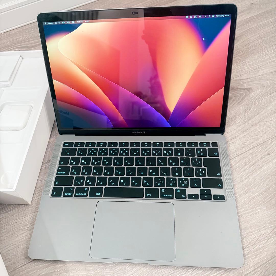 sn524Apple MacBook Air 13インチ(M1,2020)