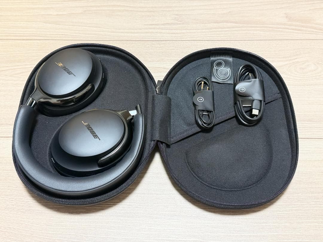【中古美品】BOSE QuietComfort Ultra ワイヤレスヘッドホン