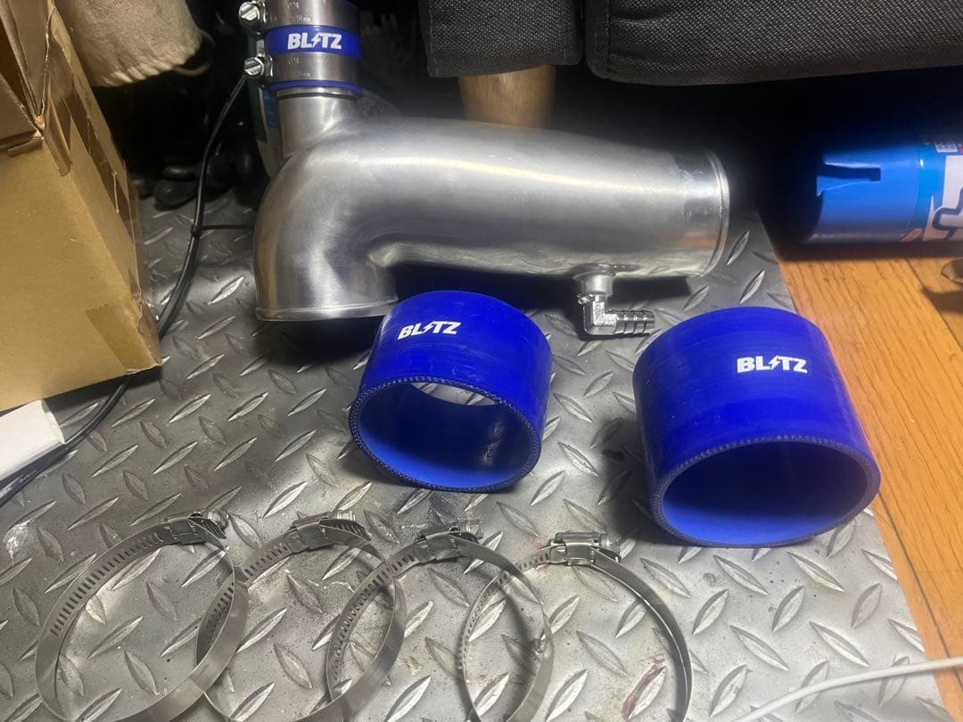 86 BRZ 用　BLITZ アルミニウム インテークパイプ　zn6 zc6
