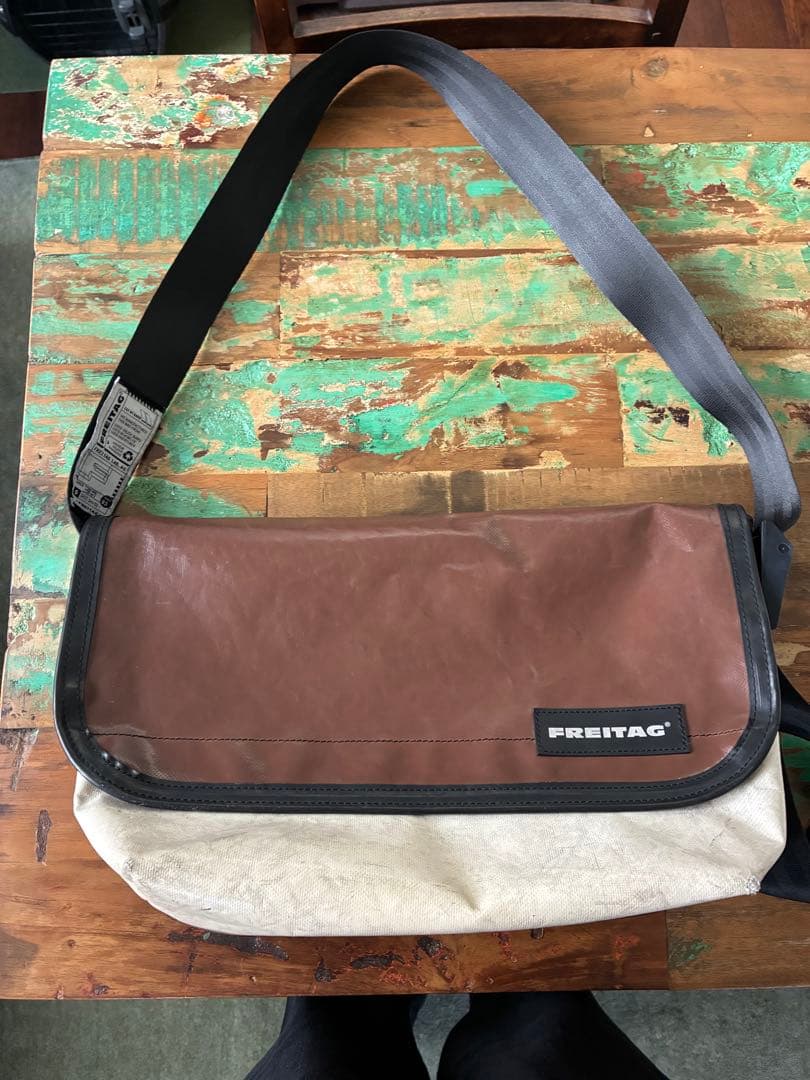 フライターグ　メッセンジャーバック