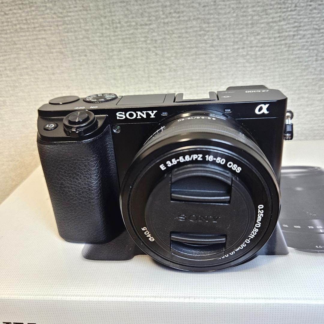 ILCE-6100Y 新品級 保証有 未使用 SONY α6100 ダブルズーム