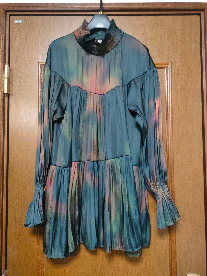 FUMIE TANAKA marble tiered po フミエタナカ