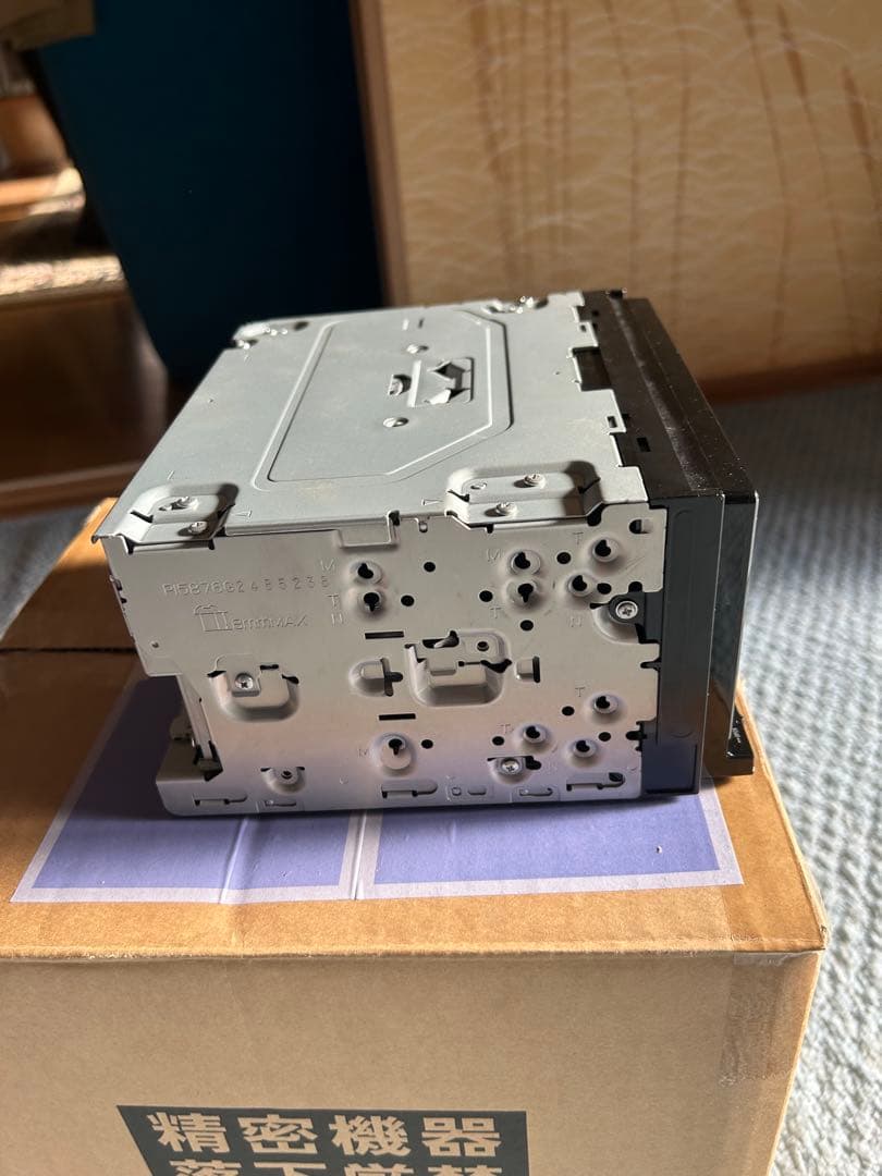 carrozzeria AVIC-RZ55 カーナビゲーション　送料込み