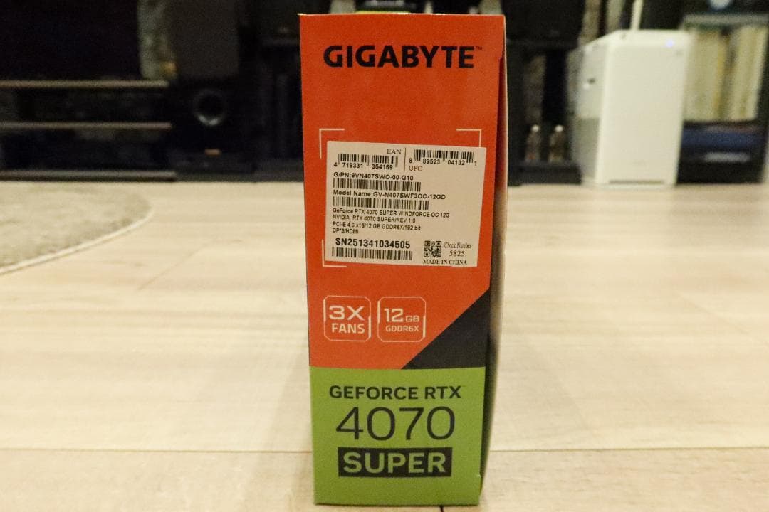 Gigabyte RTX4070Super WF OC V1.0 12G 美品