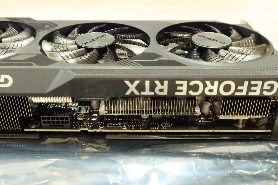 Gigabyte RTX4070Super WF OC V1.0 12G 美品