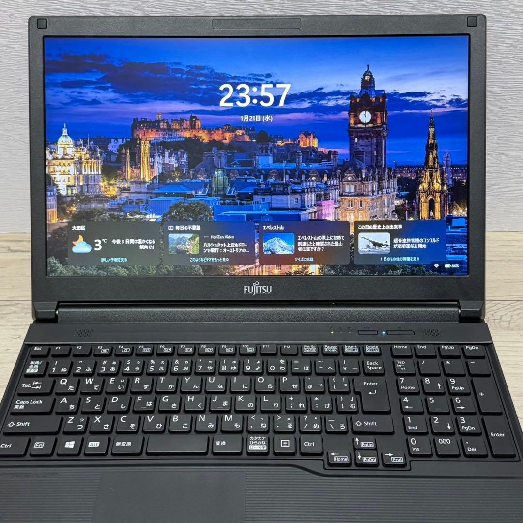 富士通 LIFEBOOK A579/B 第8世代i5 8GB SSD Win11