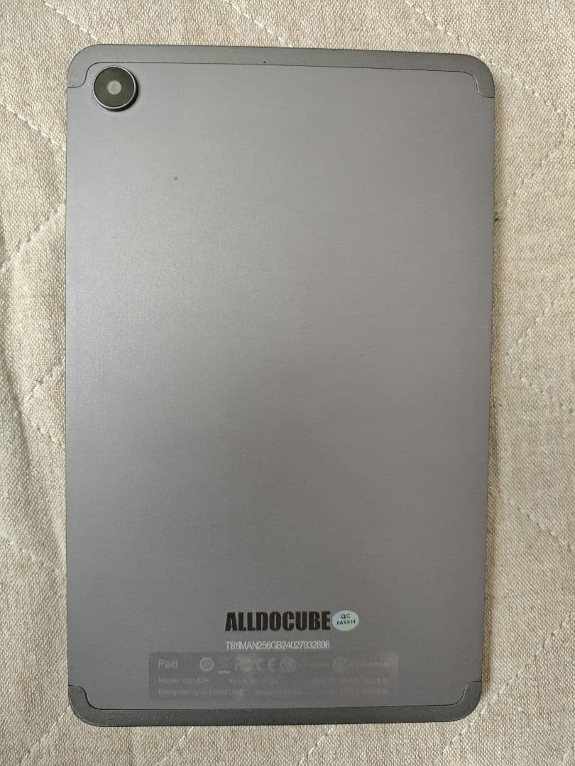 【中古】iPlay 50 mini Pro NFE 8.4インチタブ　ケース付