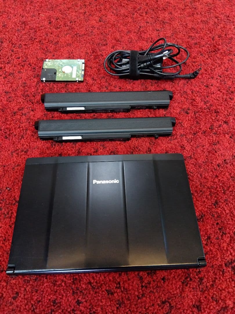 CPU i7｜メモリ16G｜AIとSNSに特化したパソコン！大容量バッテリー２つ