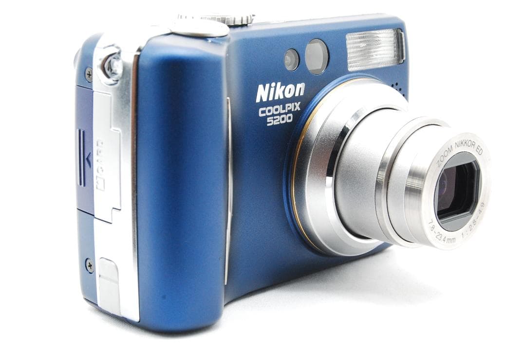 【極上美品/元箱】Nikon COOLPIX 5200 ブルー動作確認済 元箱付