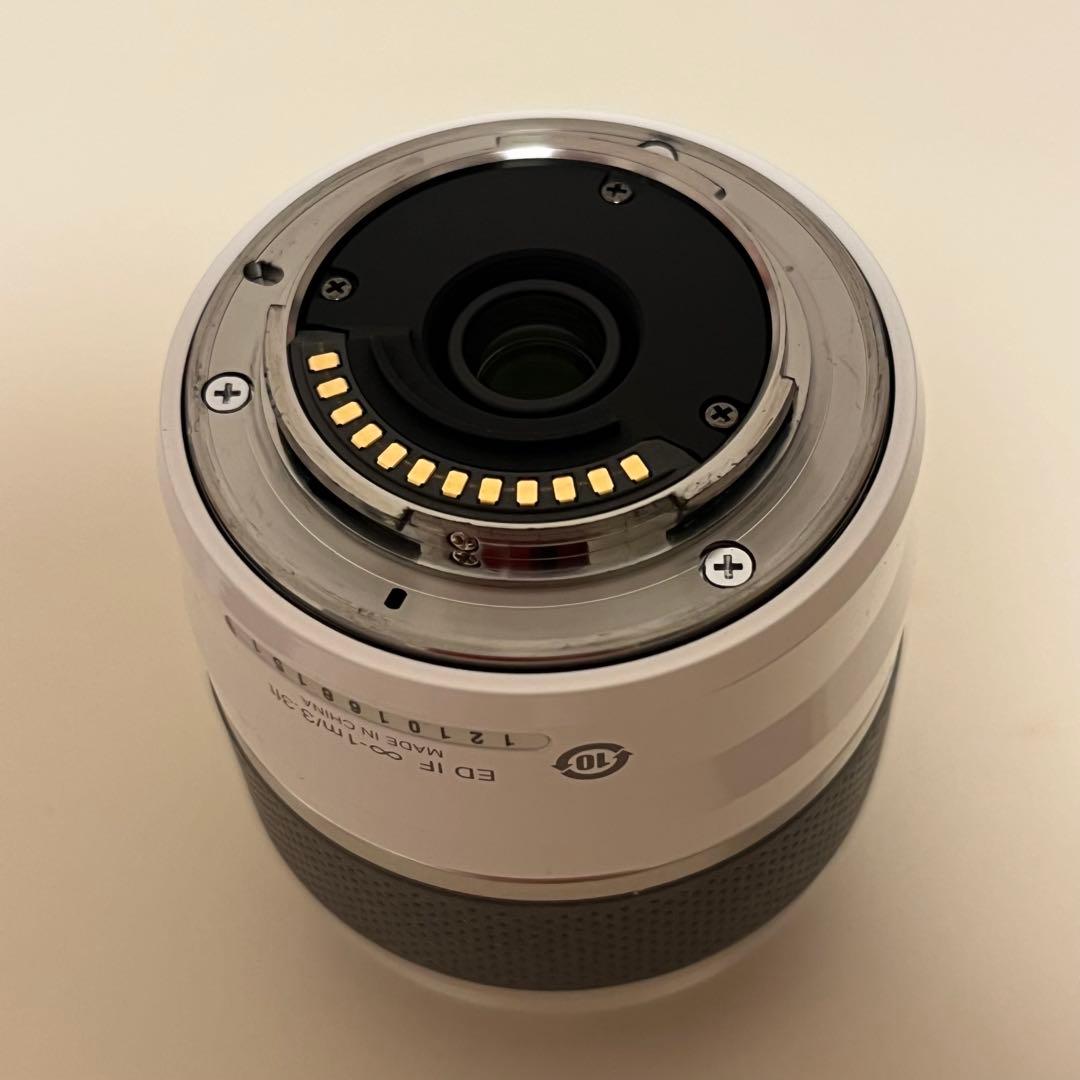 Nikon 1 J1 ミラーレスカメラ レンズ3本付き