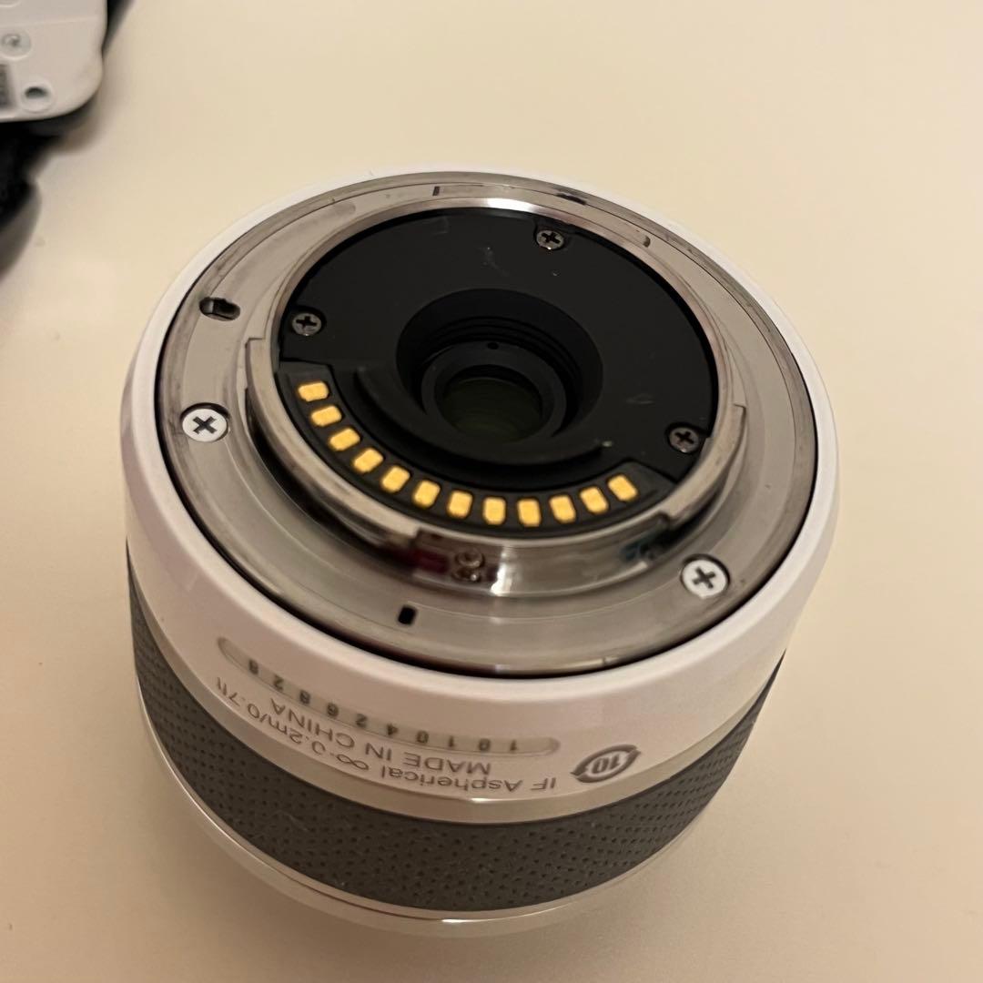 Nikon 1 J1 ミラーレスカメラ レンズ3本付き