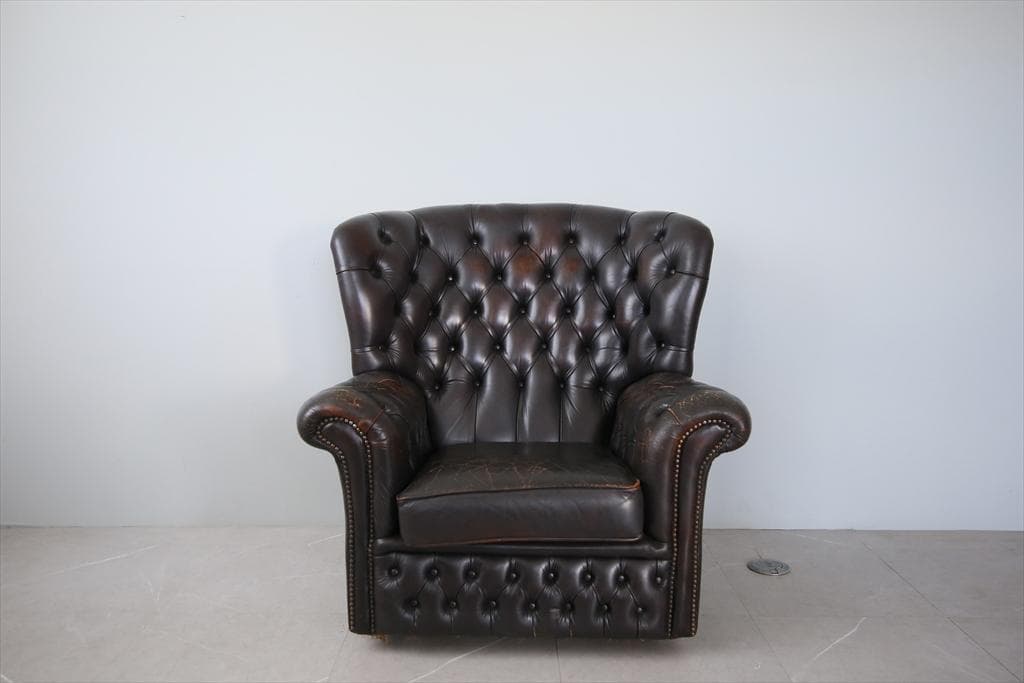 英国アンティークチェスターフィールドアームチェア/本革レザーソファー89-187